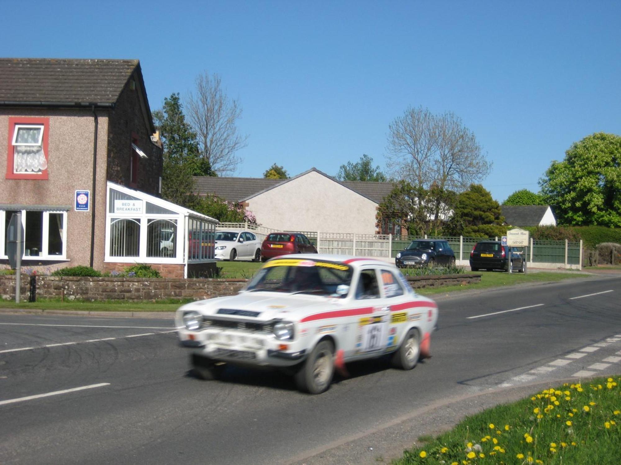 Gasthof Crossroads House